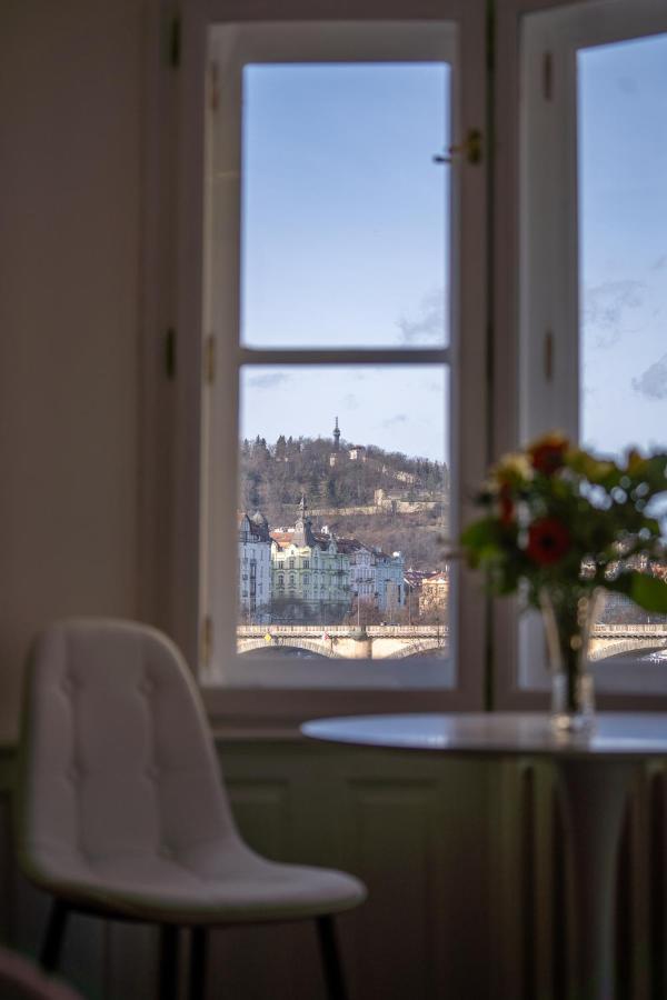 Exclusive Apartment With A View Of Prague Castle And Vltava River Dış mekan fotoğraf