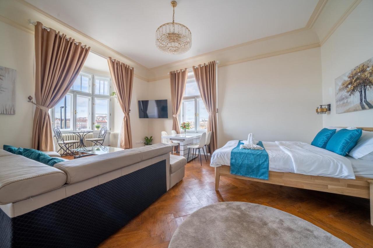 Exclusive Apartment With A View Of Prague Castle And Vltava River Dış mekan fotoğraf