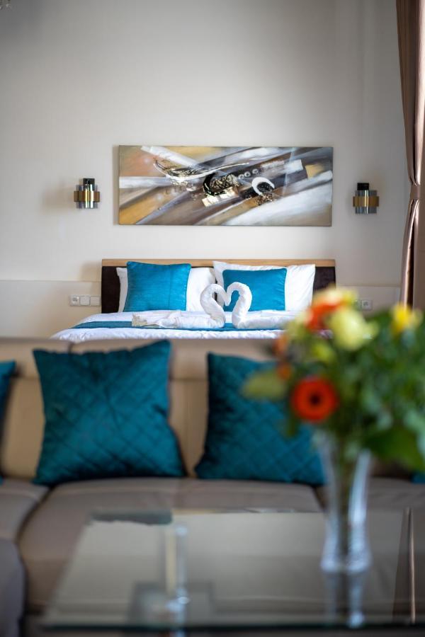 Exclusive Apartment With A View Of Prague Castle And Vltava River Dış mekan fotoğraf