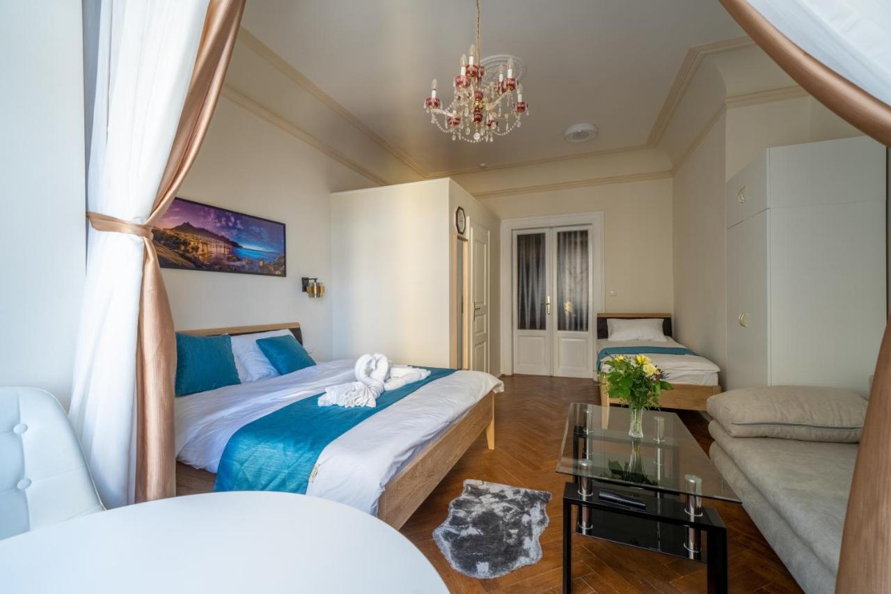 Exclusive Apartment With A View Of Prague Castle And Vltava River Dış mekan fotoğraf